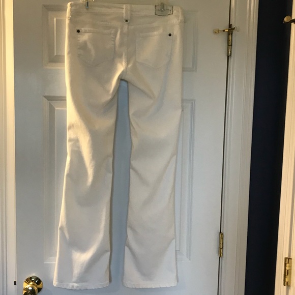 Genetic Denim Mid Waist Slim Bootcut Jeans - Picture 2 of 6